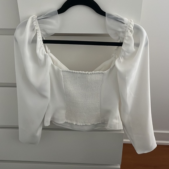 Aritzia blouse - Picture 3 of 3